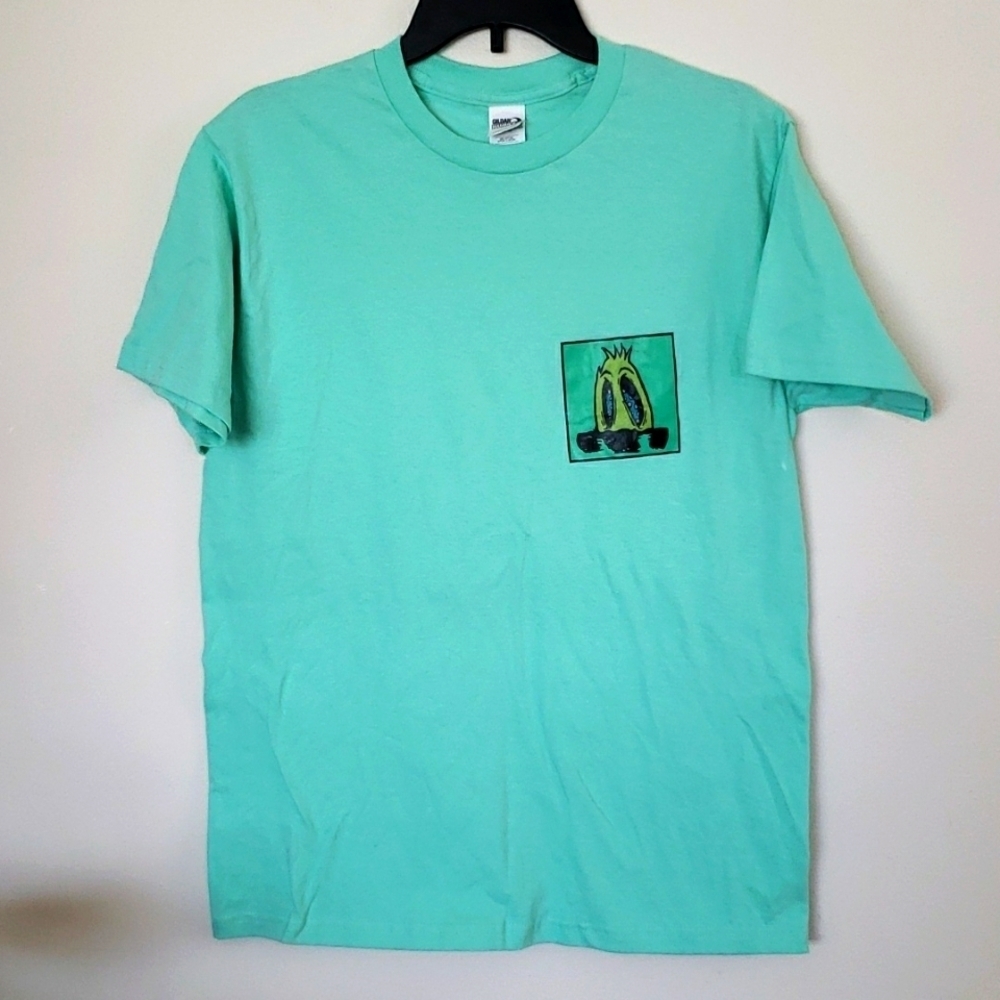 Graphic tee shirt, mint green. Sz Medium